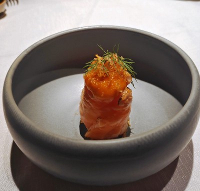 082 GUNKAN SALMONE PICCANTE 1P