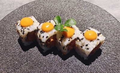 412 URA SALMONE PICCANTE