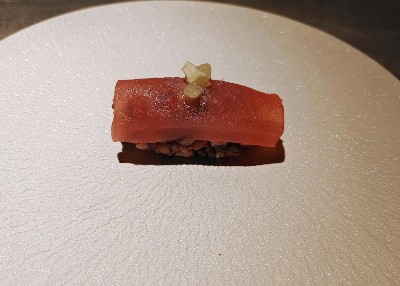 305 NIGIRI TONNO BLACK