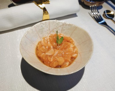 060 TARTARE SALMONE