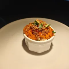 145 POKE SALMONE FLAMBE