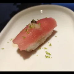 310 NIGHIRI TONNO TARTUFO