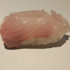 293 Nigiri Ricciola