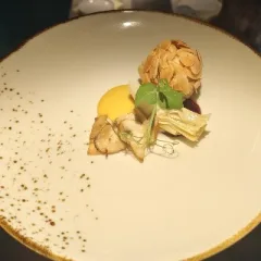 453 FUNGHI MANDORLE