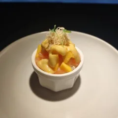 162 POKE SALMONE MANGO MINI
