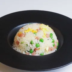 208 Riso alla cantonese