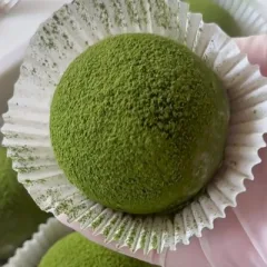 MOCHI AL TÈ VERDE