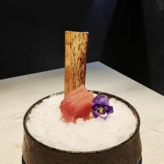 321 SASHIMI TONNO
