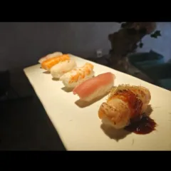 317 Nigiri Misto 8 Pezzi