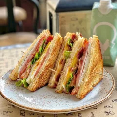 Club Sandwich — Prosciutto Cotto Affumicato, Pecorino Stag…