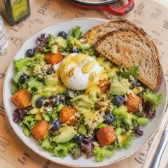 Egg Benedict Salad