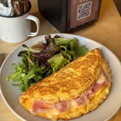 Omelette Con Pecorino E Prosciutto Cotto