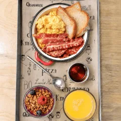 American Breakfast