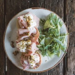 Burrata, Mortadella E Pistacchi